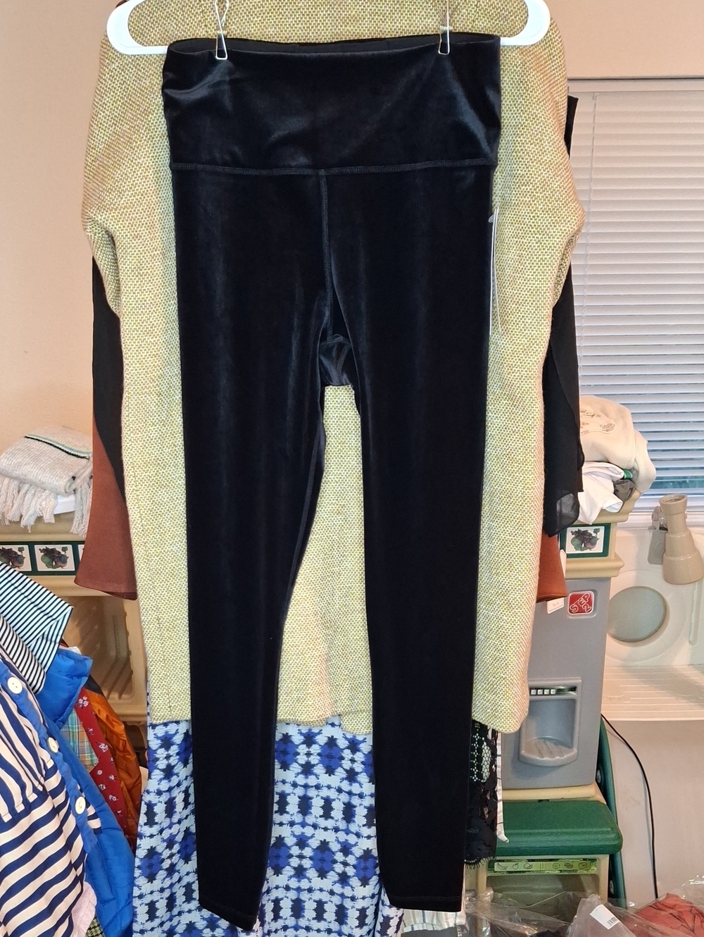 Athleta Black Velvet Leggings NWT